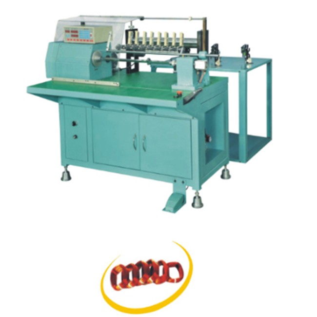 Machine à enrouler les bobines de ventilateur de table