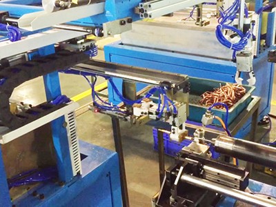 Machine-outil à commande numérique (CNC) plieur de tube en cuivre