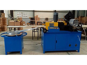Machine de production du noyau en spirale du filtre ZHL-150